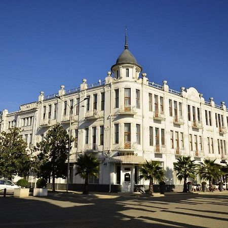 Ritsa Hotel Sukhumi Exterior foto